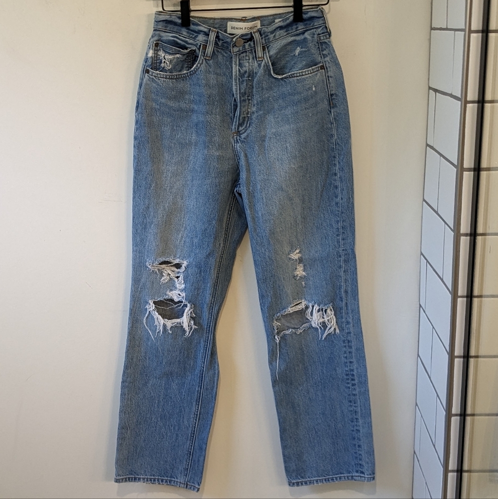 Aritzia Denim Forum The Joni High Rise Loose Baggy Jeans Size 26 Distressed